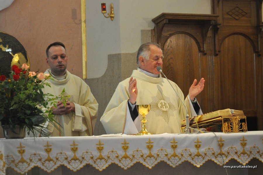 27 Eucharystia.jpg